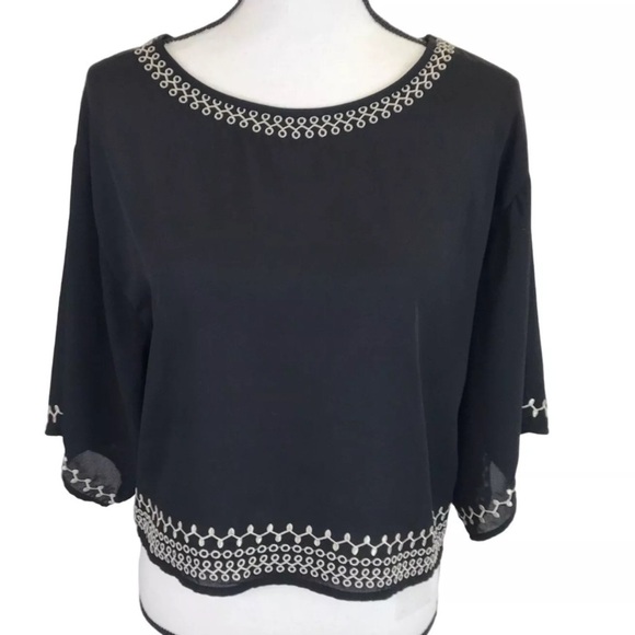Women’s Navy Blue 3/4 Length Sleeve Crop Top with Cream Embroidery Detail - Picture 10 of 11